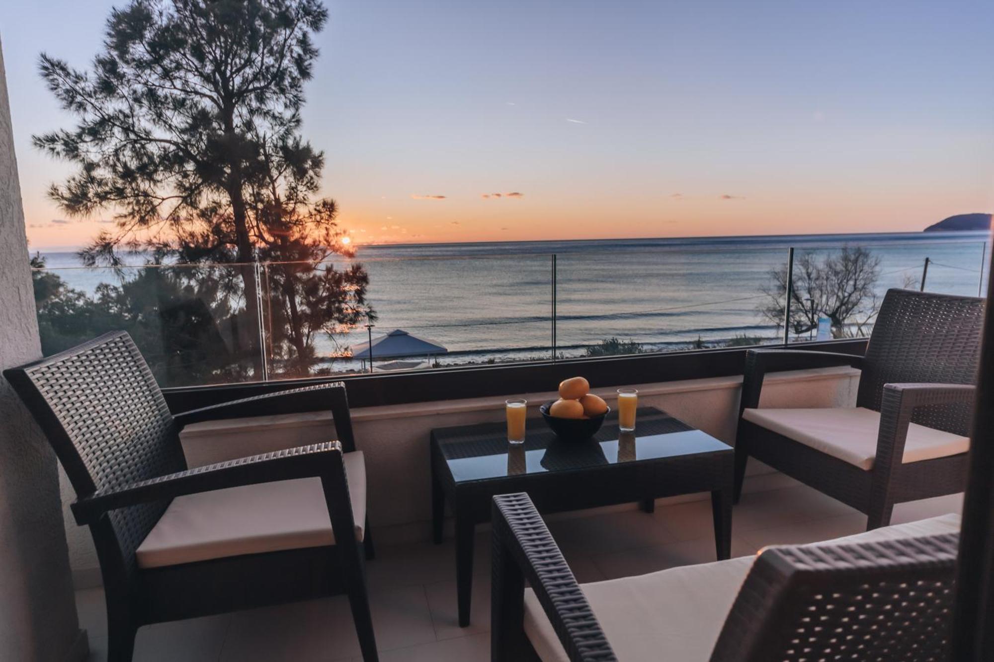 Apartments Kuce Lekovica Beach & Snack Bar- Bistro Cameră foto