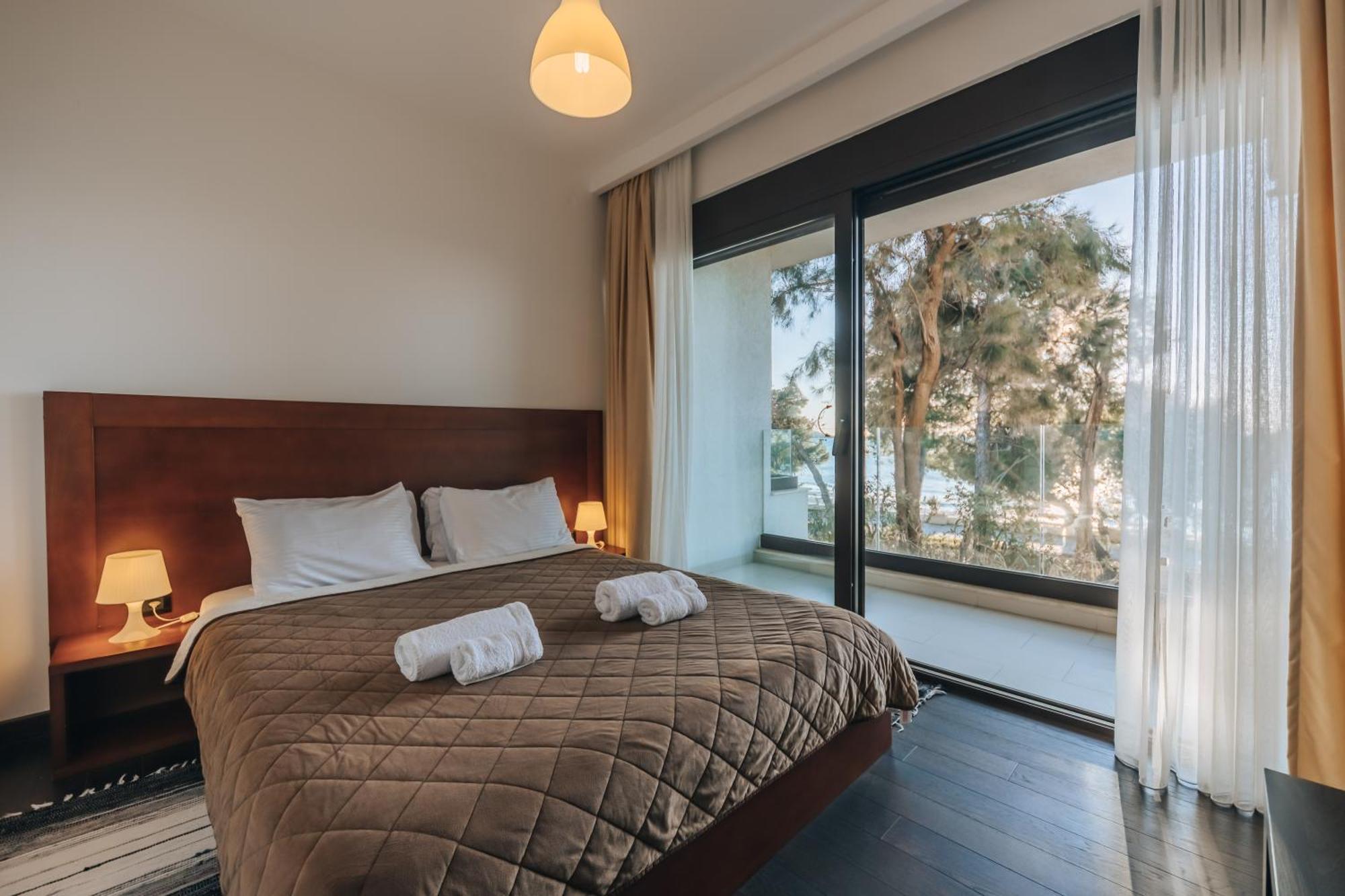 Apartments Kuce Lekovica Beach & Snack Bar- Bistro Cameră foto